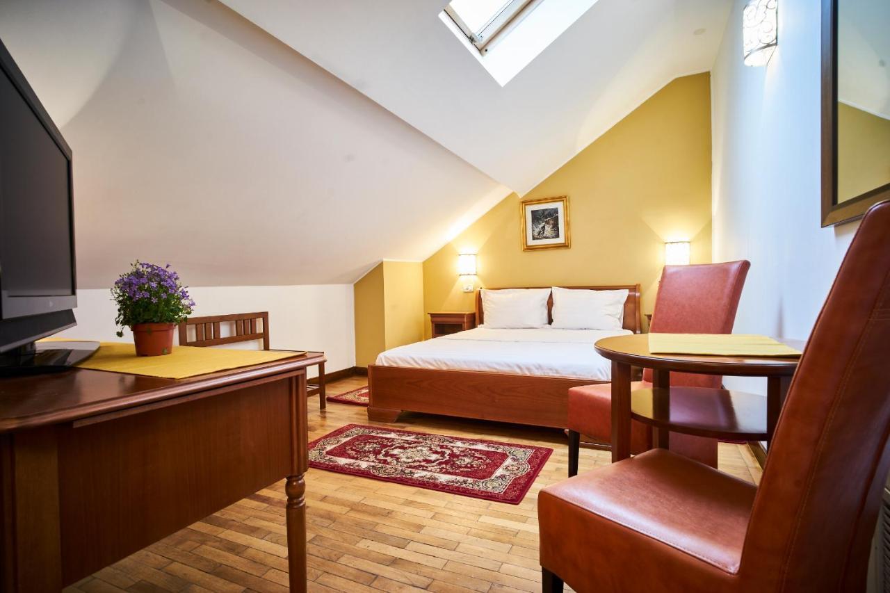Cozy Attic Vi Apartment Bucharest